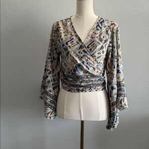 Bigg Bull Silk Blend Boho Wrap Top Bell Sleeve Paisley Print